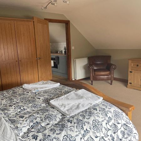 Fabulous 2 Bed Apartment Пенріт Екстер'єр фото