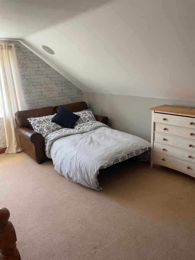 Fabulous 2 Bed Apartment Пенріт Екстер'єр фото